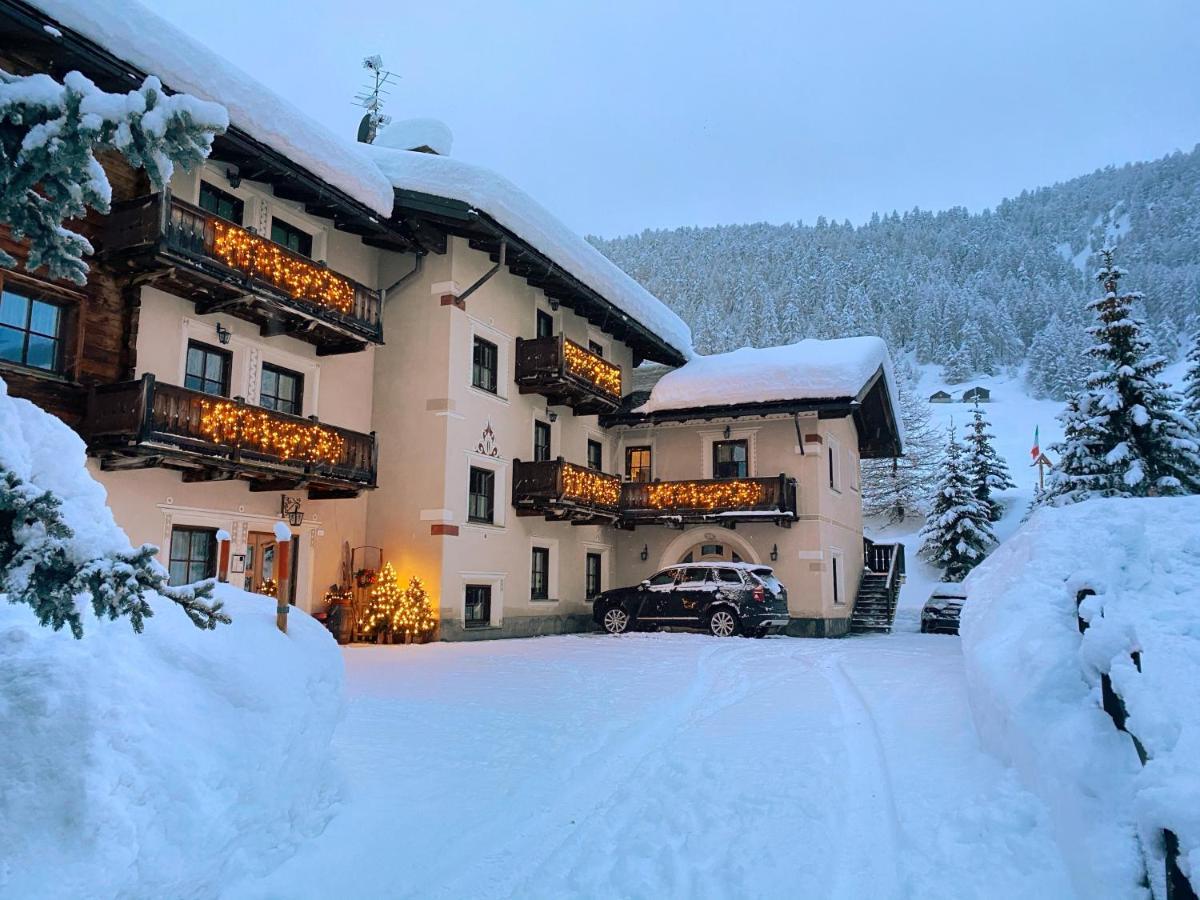 Bait Ables Aparthotel Ливиньо Екстериор снимка
