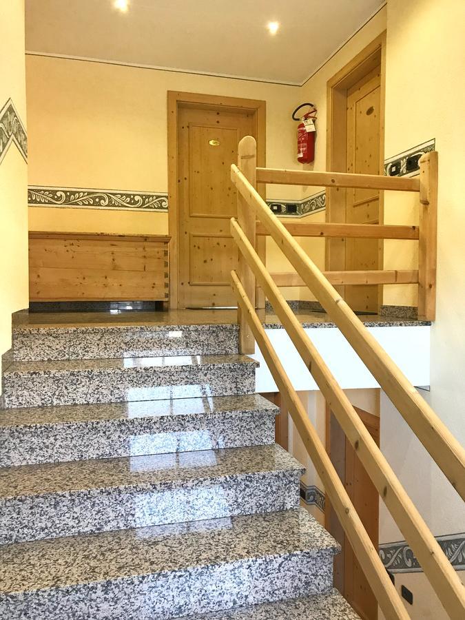 Bait Ables Aparthotel Ливиньо Екстериор снимка
